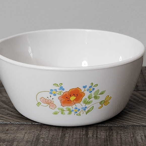Corning Ware P-82-B Wildflowers Spring Bouquet Floral Pan Handle Dish 1 1/2 Pint - Picture 3 of 8